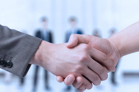 金证资产评估与上海财经大学经管学院开展合作洽谈