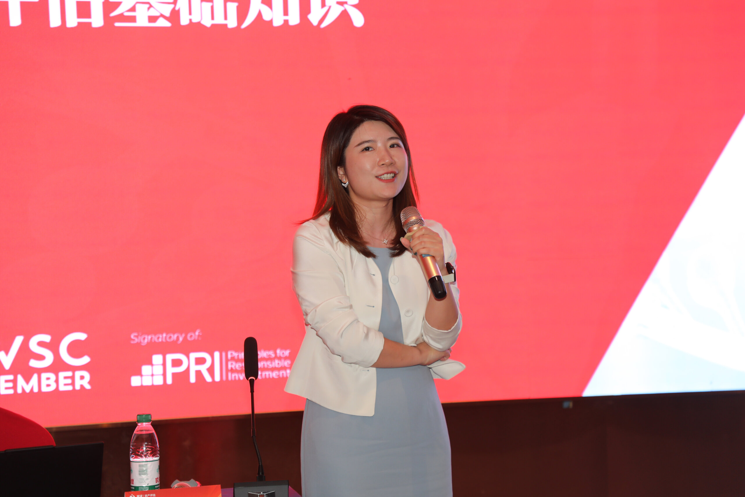 黄“金”年代，见“证”美好 | 金证评估2025年新员工培训圆满收官